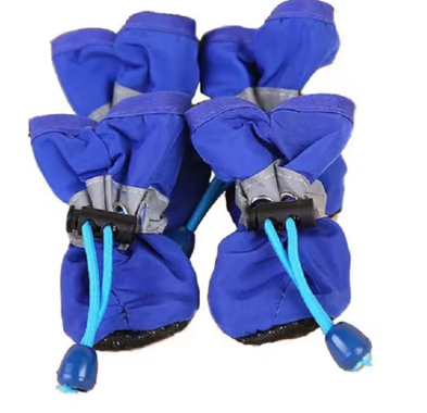 Tail & Paws™4-piece set of waterproof shoes for dogs and cats, anti-slip paw boots.